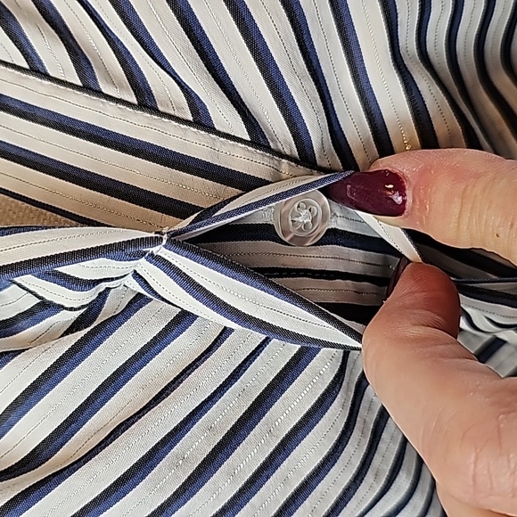 LANE BRYANT BLUE & WHITE STRIPED PLUS SIZE  3/4 CUFF SLEEVE BUTTON-UP BLOUSE - Picture 9 of 12